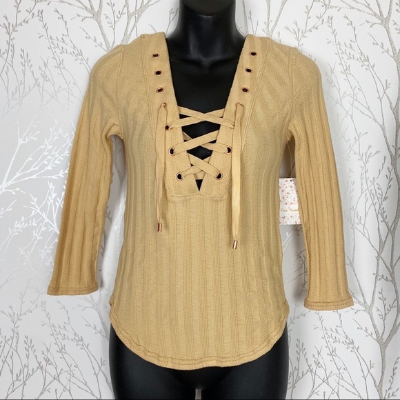 FREE PEOPLE Ice Cold Sun Fade Henley Lace Corset V-neck Top NWT XS - Picture 3 of 11